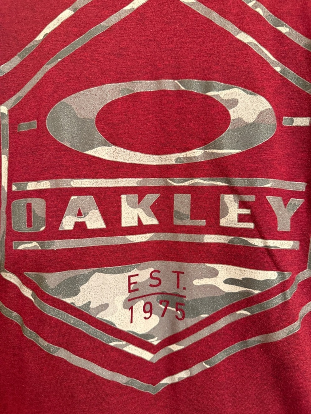 Oakley Men's Short Sleeve Logo Tee in Deep Red with Camo Logo - Picture 2 of 4